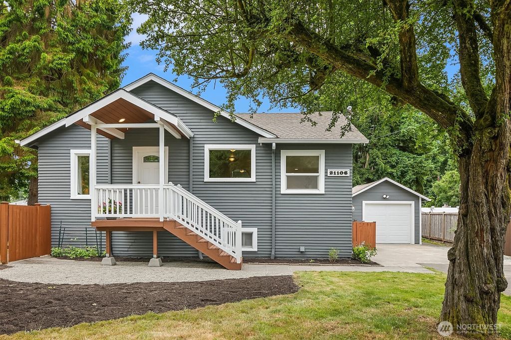 Photo of 21106 49th Avenue W, Lynnwood, WA 98036 (MLS # 2398720)