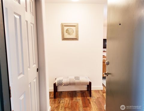 427 S 325th Place Unit V4, Federal Way, WA 98003 - MLS#: 2372059
