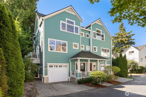 Photo of 346 Wyatt Way NE #10, Bainbridge Island, WA 98110 (MLS # 2578282)