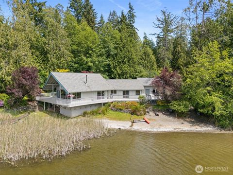 Photo of 8471 E Caraway Road, Port Orchard, WA 98366 (MLS # 2386573)