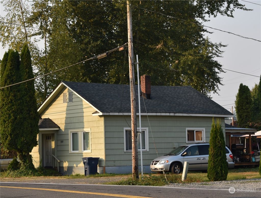 Photo of 17122 19th Drive NE, Marysville, WA 98271 (MLS # 2172640)