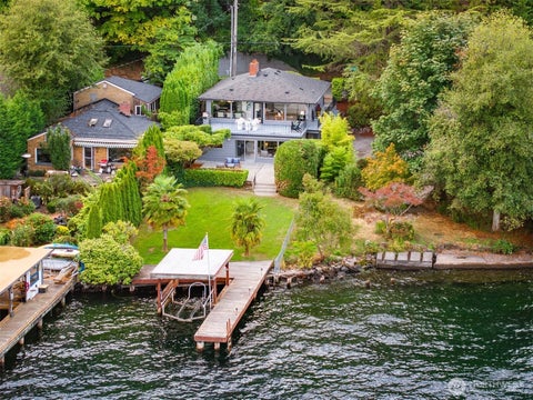 Photo of 1302 Lakeside Avenue S, Seattle, WA 98144 (MLS # 2568428)
