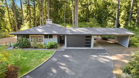 Photo of 4211 Leavelle Street NW, Olympia, WA 98502 (MLS # 2442851)