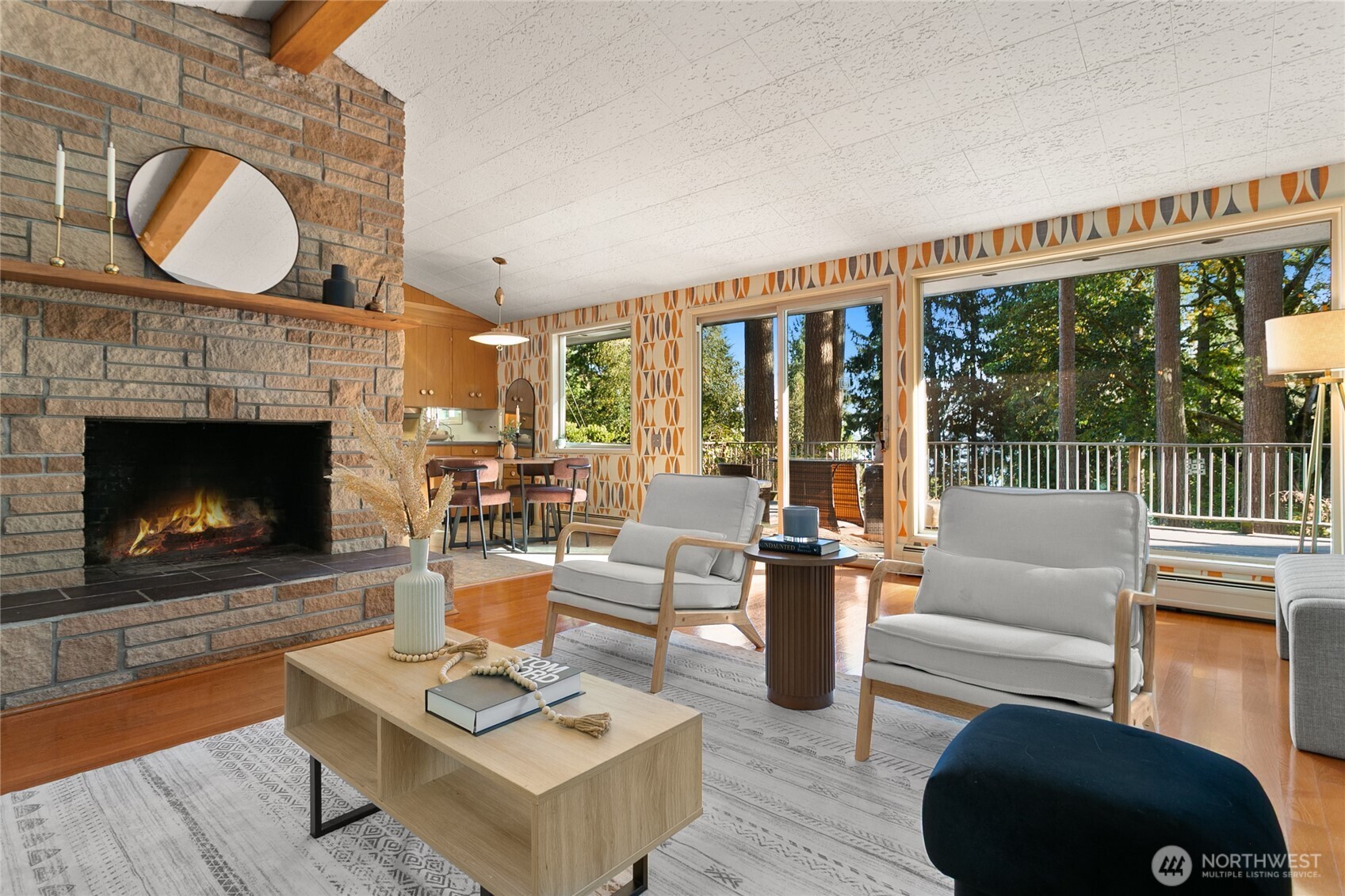 4211 Leavelle Street NW