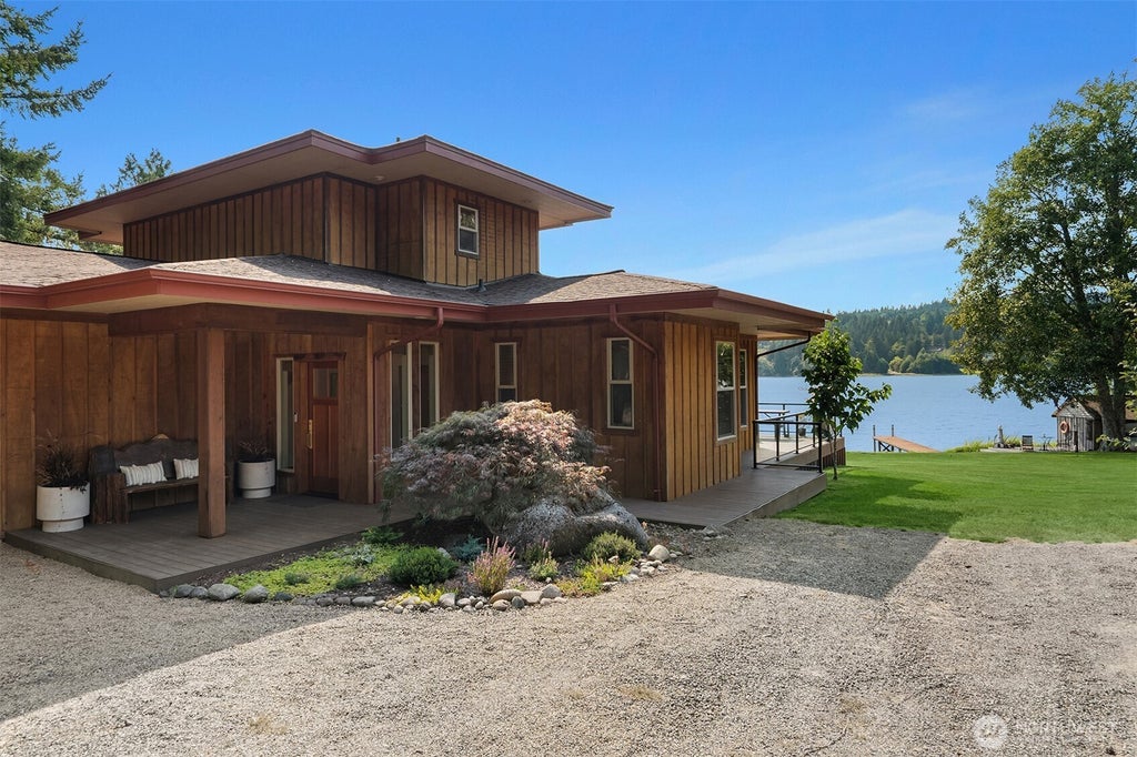 Photo of 2542 E State Route 302, Belfair, WA 98528 (MLS # 2572008)