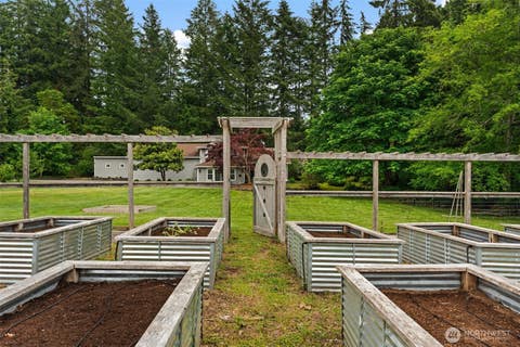 Photo of 9922 132nd Street NW, Gig Harbor, WA 98329 (MLS # 2523226)