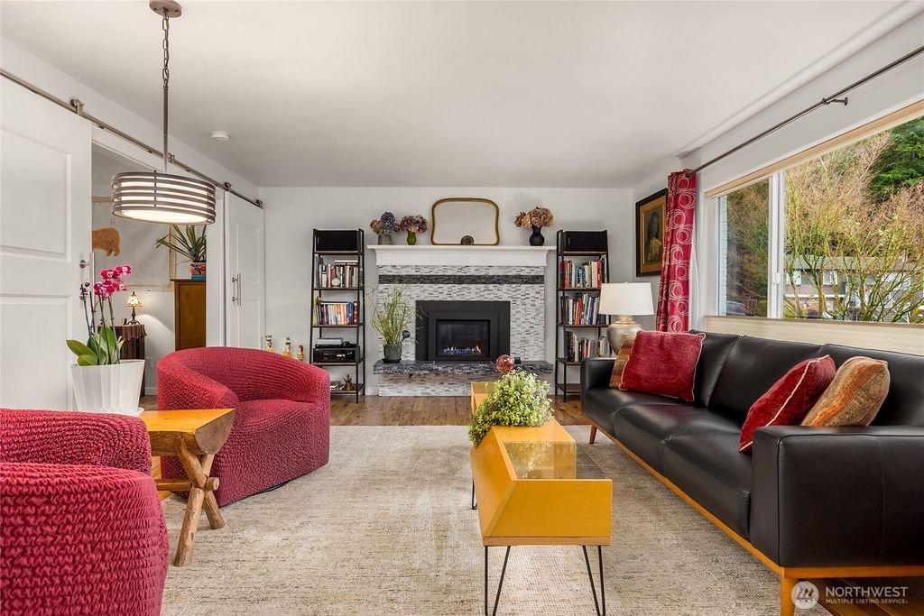 Photo of 26468 Kingsview Loop NE, Kingston, WA 98346 (MLS # 2460545)