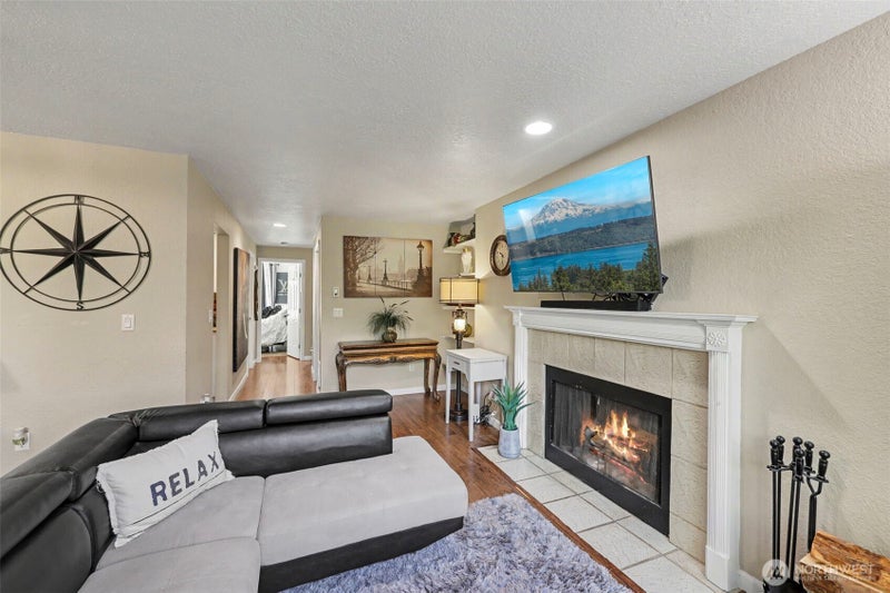 140 Summit Avenue N A-7