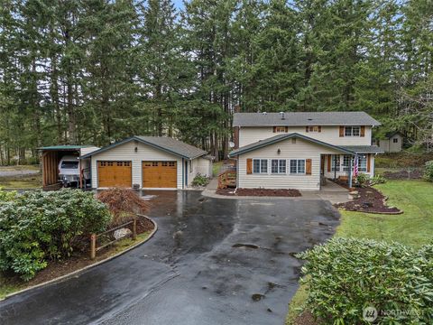 Photo of 3035 SE Morning Light Court, Port Orchard, WA 98367 (MLS # 2484664)