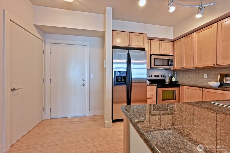 1501 Tacoma Avenue S 417