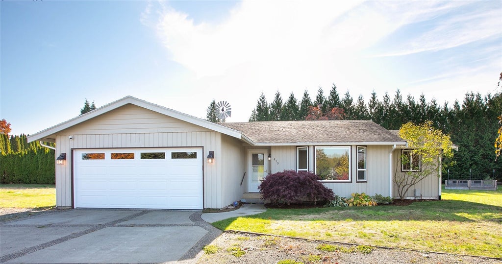 Photo of 410 Cascade Way, Lynden, WA 98264 (MLS # 2598666)