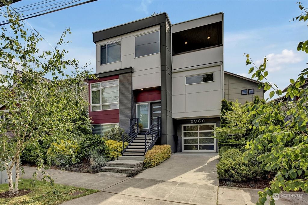 Photo of 8006 Ashworth Avenue N, Seattle, WA 98103 (MLS # 2240640)