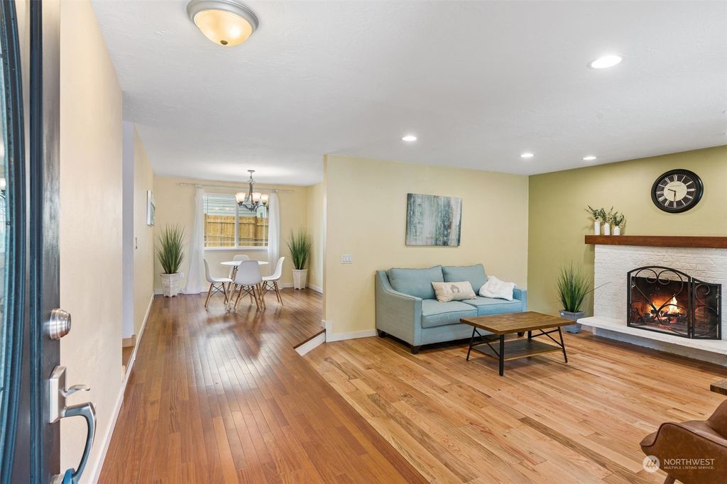 Photo of 13529 51st Drive SE, Everett, WA 98208 (MLS # 2153820)