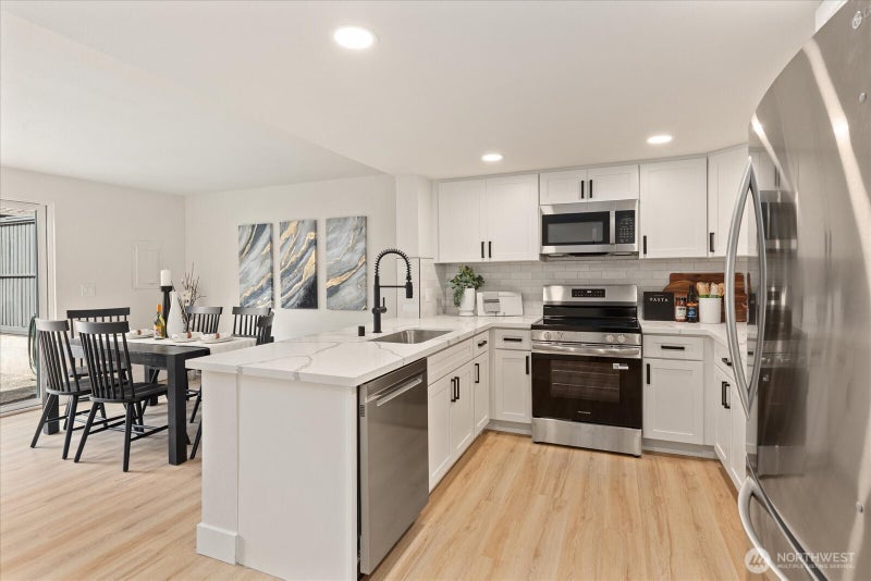 1035 156th Avenue NE 33