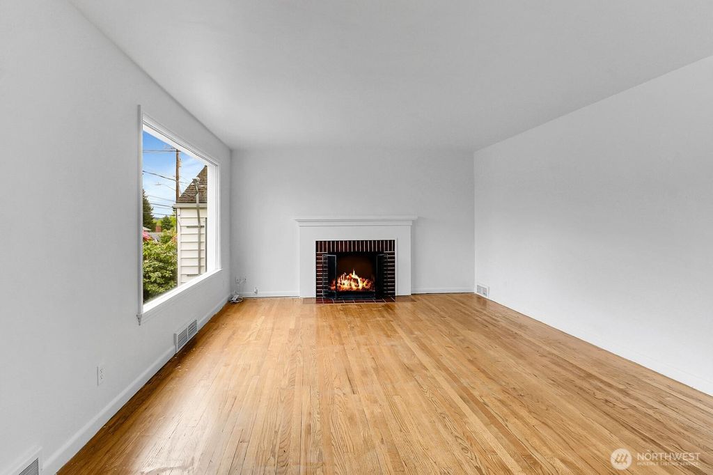 Photo of 3209 NE 98th Street, Seattle, WA 98115 (MLS # 2363082)