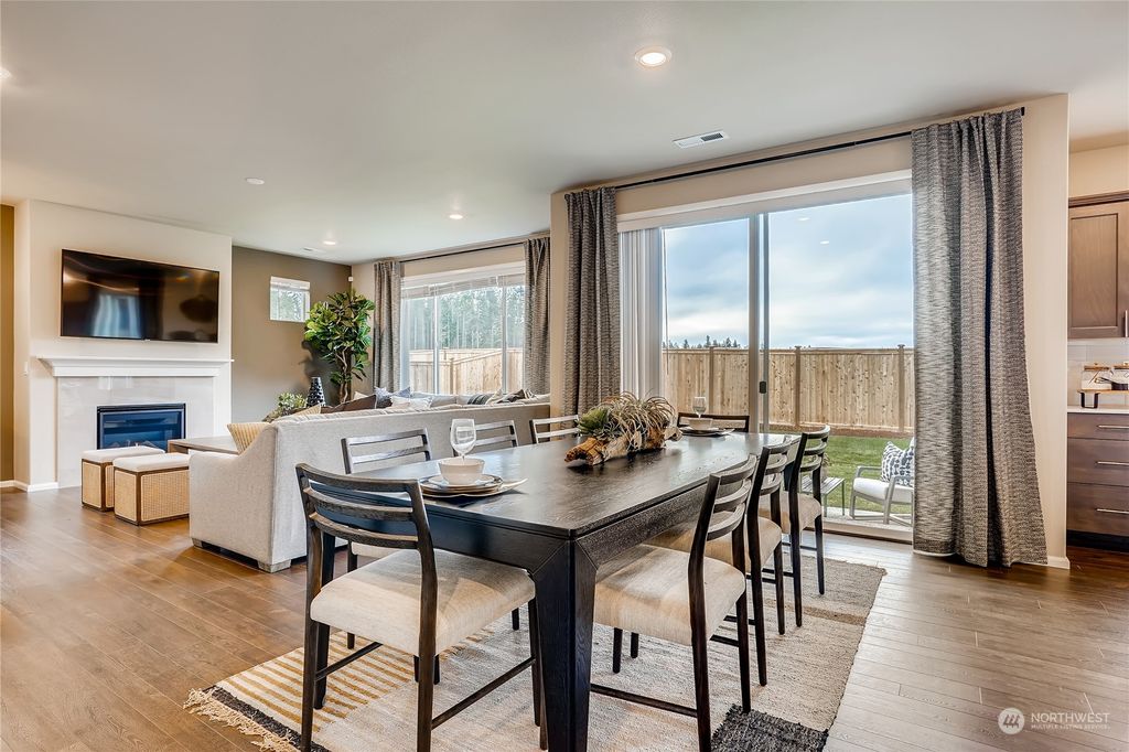 Photo of 20801 42nd Avenue SE #201, Bothell, WA 98021 (MLS # 2160116)