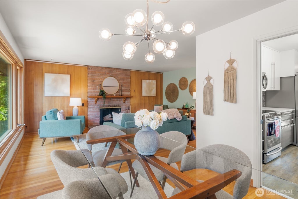 Photo of 12015 Dayton Avenue N, Seattle, WA 98133 (MLS # 2578521)