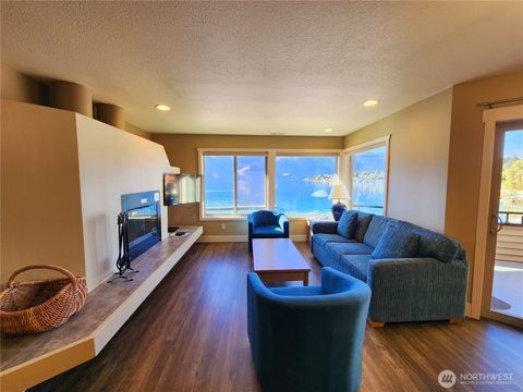 Photo of 1 Lakeside 717-P, Manson, WA 98831 (MLS # 2525012)