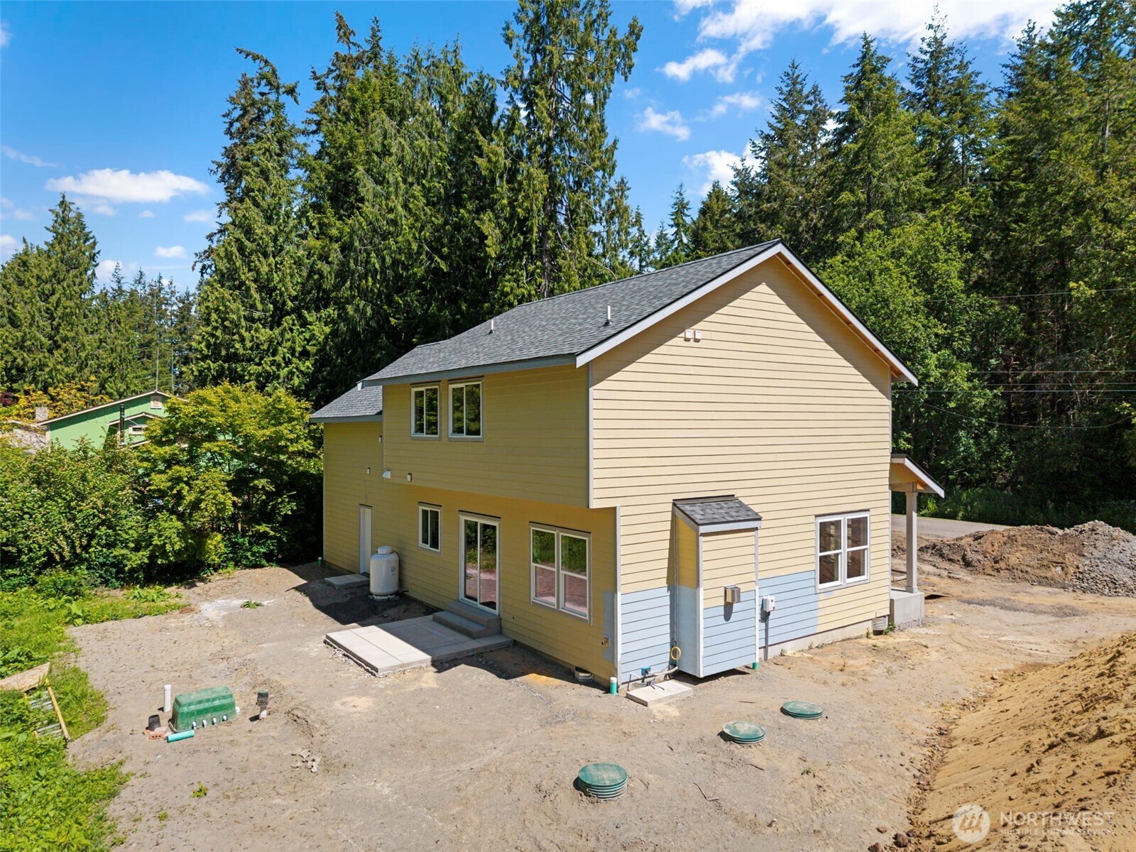 36671 Tamarack Drive NE