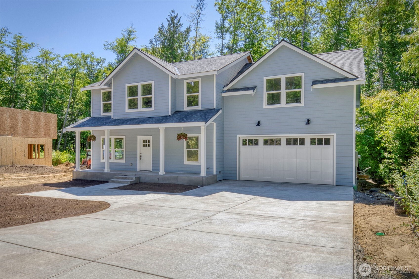 36671 Tamarack Drive NE