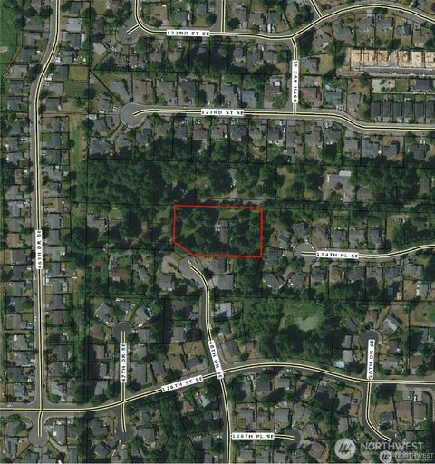 Photo of 12414 51st Avenue SE, Everett, WA 98208 (MLS # 2439464)