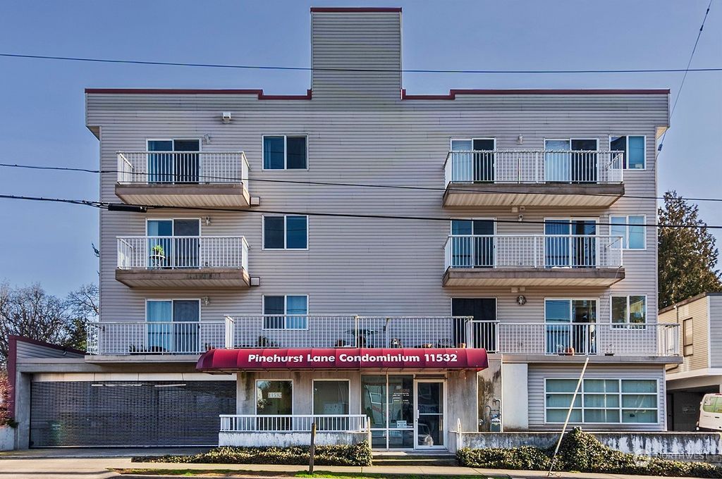 Photo of 11532 15th Avenue NE #301, Seattle, WA 98125 (MLS # 2033411)