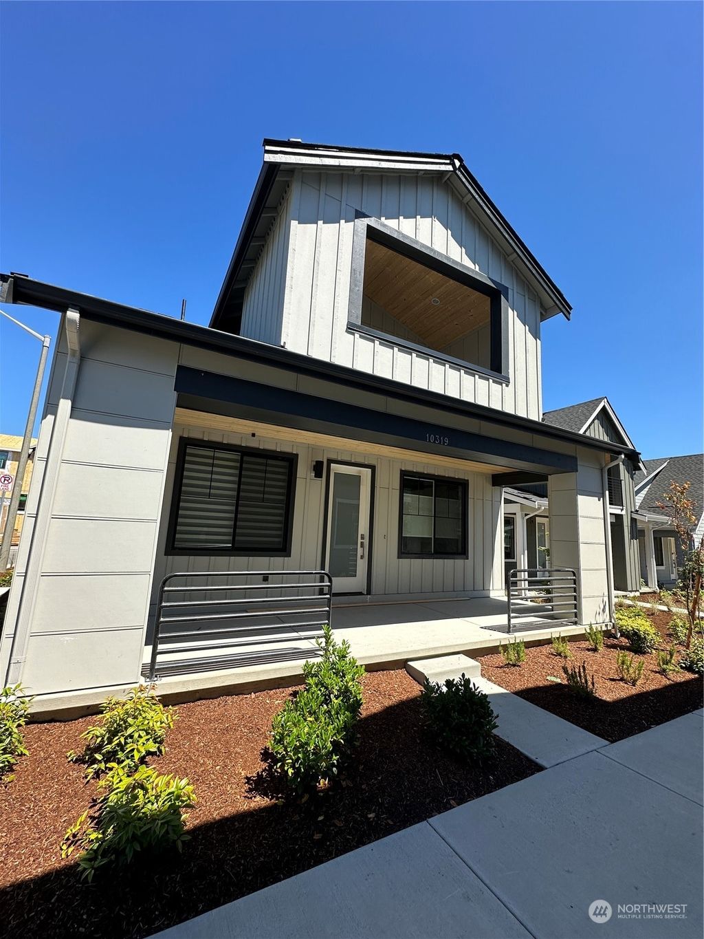 Photo of 10319 (HS 20) 135th Circle NE, Kirkland, WA 98033 (MLS # 2205901)