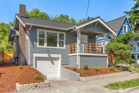 Photo of 1312 NE 70th Street, Seattle, WA 98115 (MLS # 2532067)