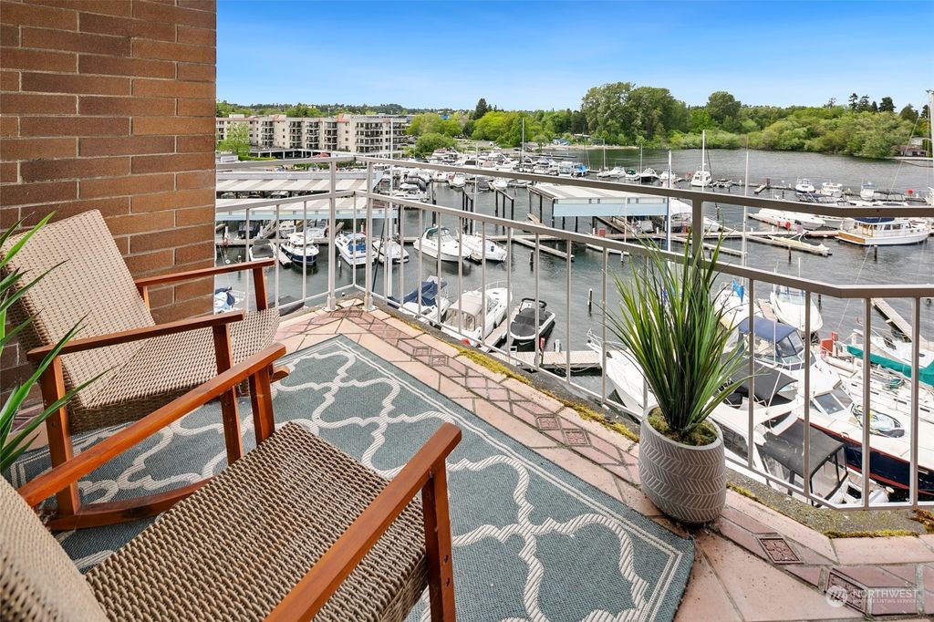 Photo of 9500 Rainier Avenue S #603, Seattle, WA 98118 (MLS # 2240521)