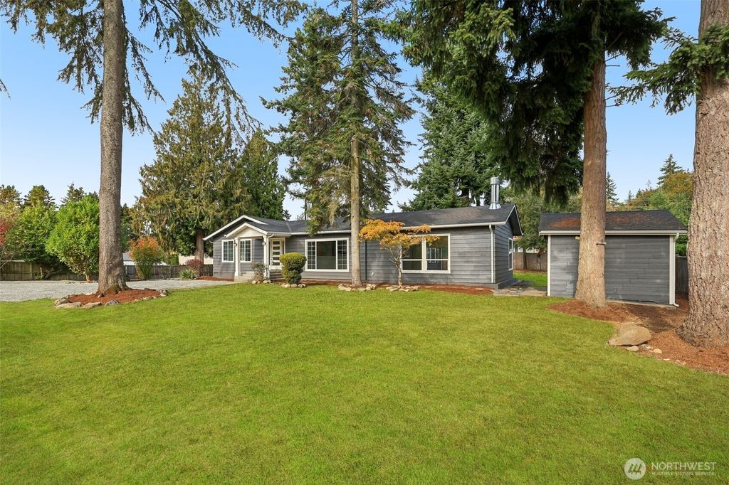 Photo of 5114 Picnic Point Road, Edmonds, WA 98026 (MLS # 2445514)