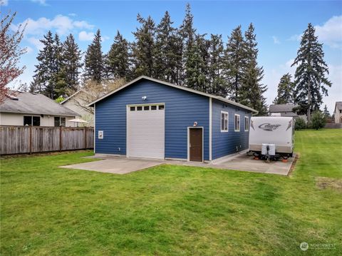 A home in Spanaway