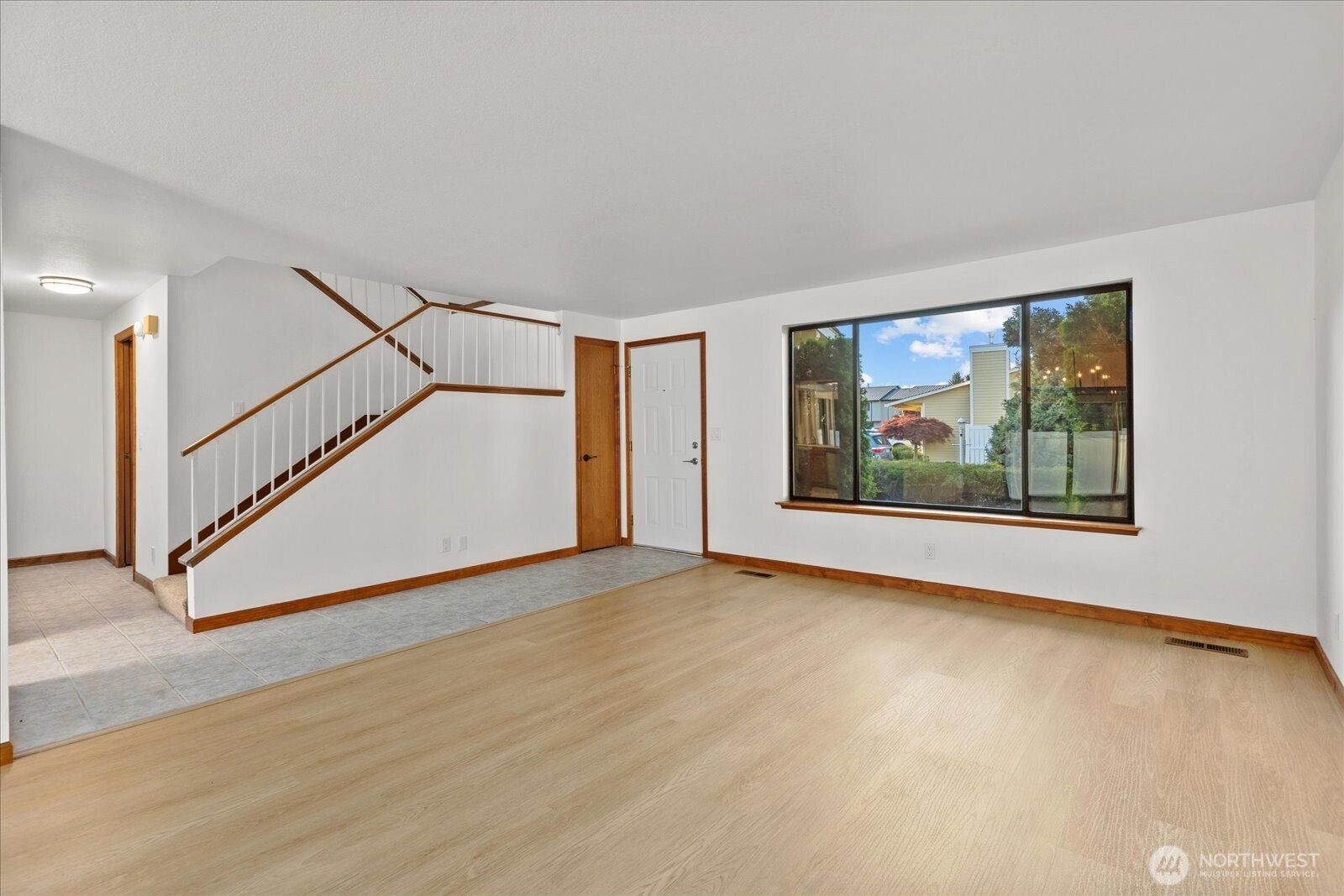 1935 F Street SE 14