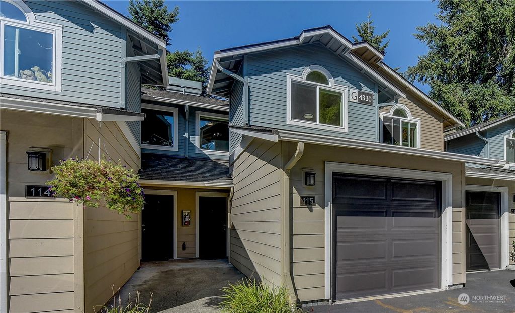 Photo of 4330 West Lk Sammamish Parkway SE #G115, Issaquah, WA 98027 (MLS # 2158020)