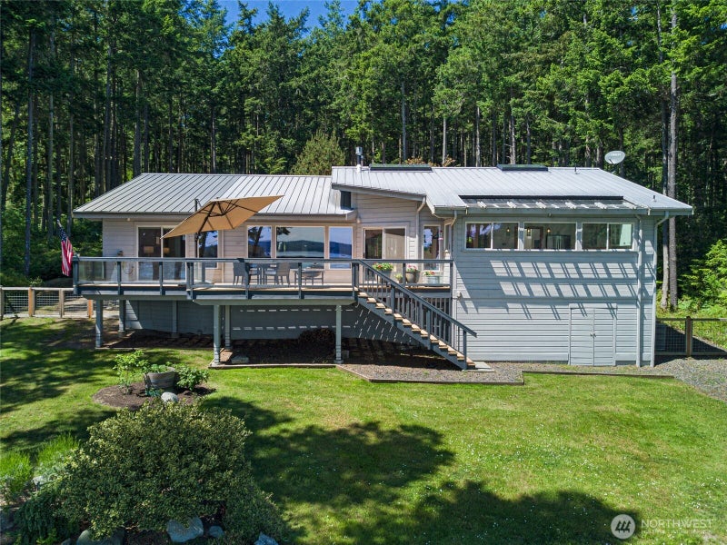 214 Pinedrona Lane