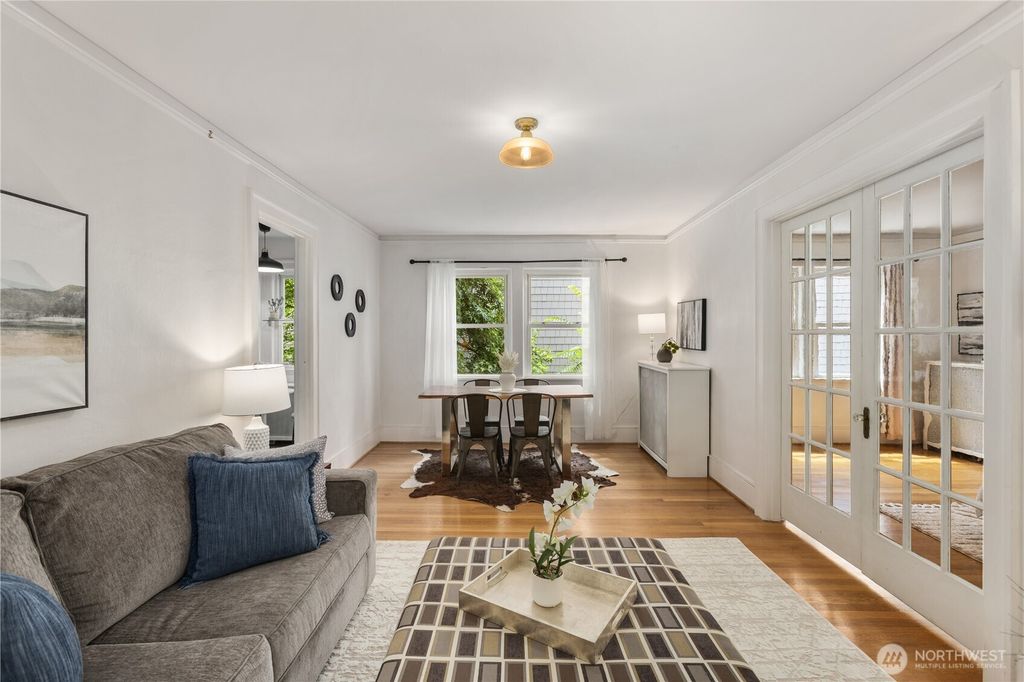 Photo of 4725 15th Avenue NE #22, Seattle, WA 98105 (MLS # 2485346)