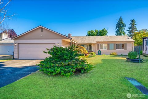 Photo of 624 111th Street S, Tacoma, WA 98444 (MLS # 2419317)