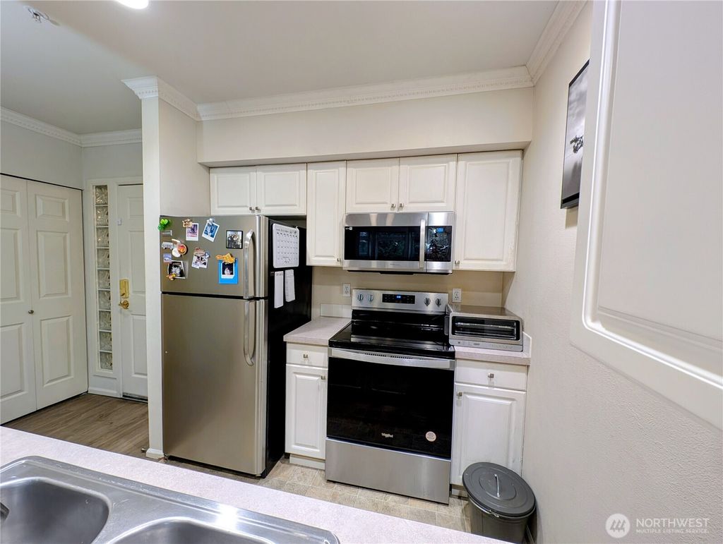 Photo of 102 State Street S #209W, Kirkland, WA 98033 (MLS # 2492434)