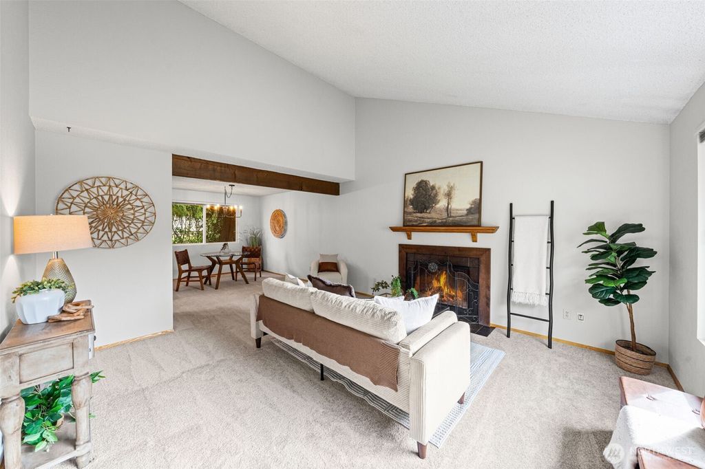 Photo of 2204 SW 308th Street, Federal Way, WA 98023 (MLS # 2499968)