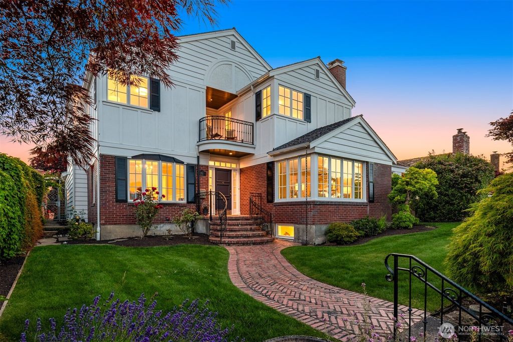 Photo of 1915 35th Avenue W, Seattle, WA 98199 (MLS # 2406011)