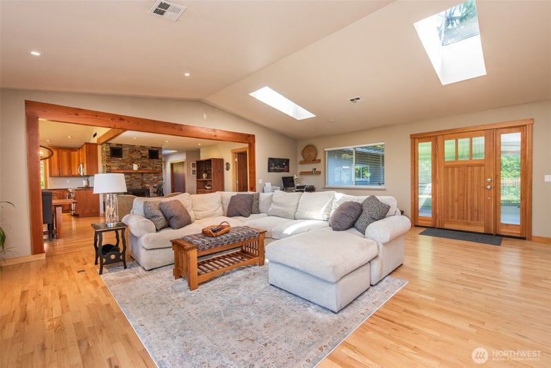 43 Mowitch Trail