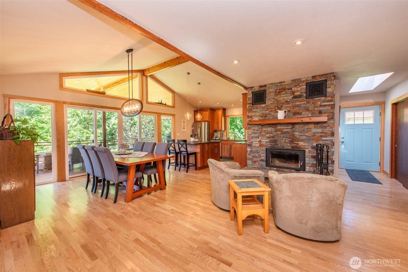 43 Mowitch Trail