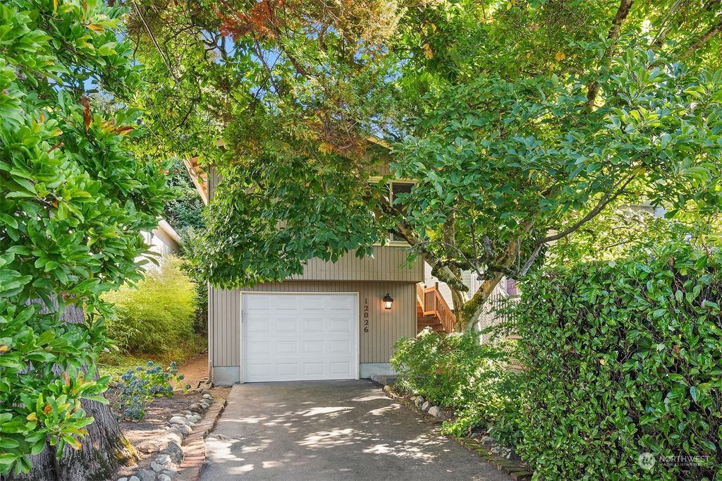 Photo of 12026 40th Avenue NE, Seattle, WA 98125 (MLS # 2296220)