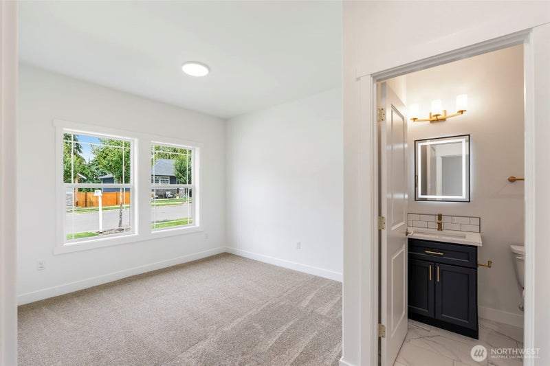 6644 Kyodi Court SE SE