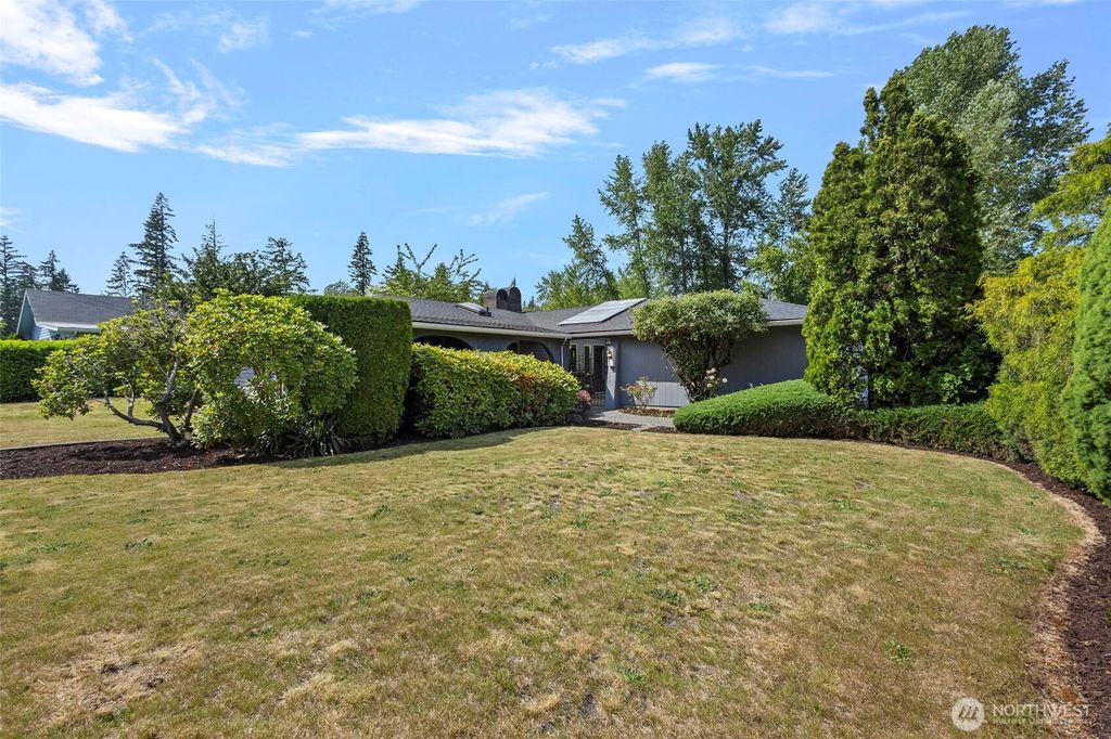 Photo of 17606 53rd Drive NW, Stanwood, WA 98292 (MLS # 2392402)