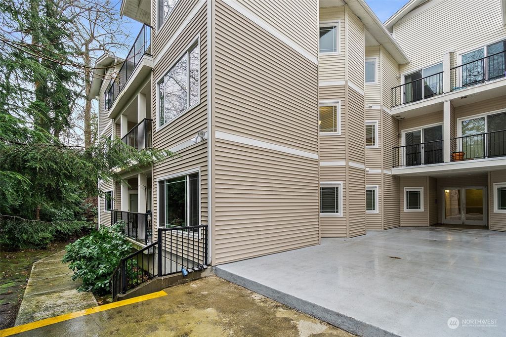 Photo of 15000 Juanita Drive NE #301, Kenmore, WA 98028 (MLS # 2018779)