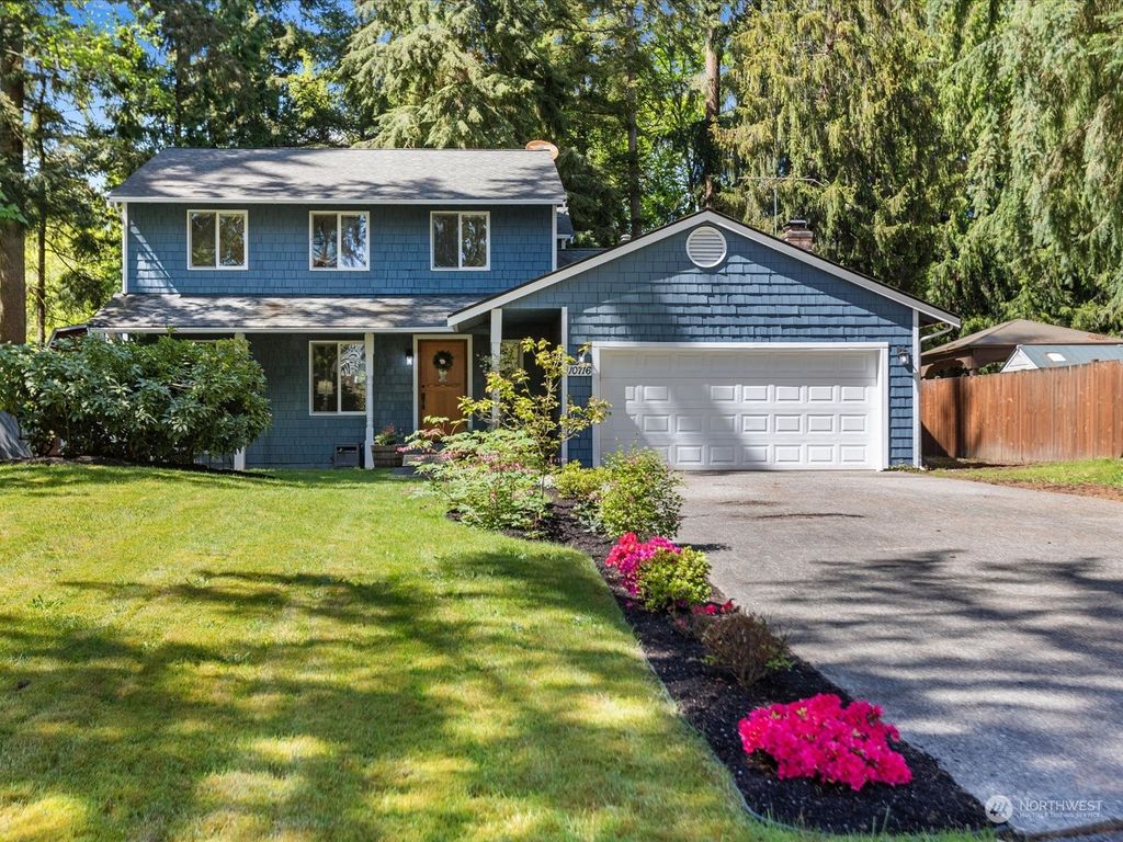 Photo of 10716 38th Avenue NE, Marysville, WA 98271 (MLS # 2232318)