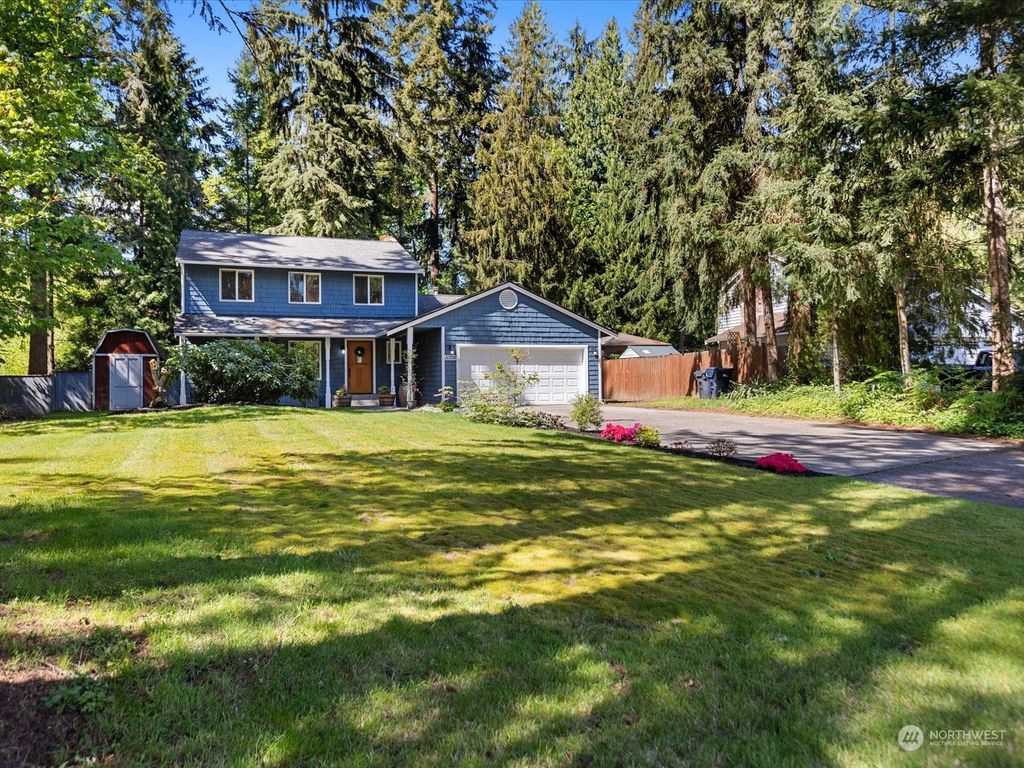 Photo of 10716 38th Avenue NE, Marysville, WA 98271 (MLS # 2232318)