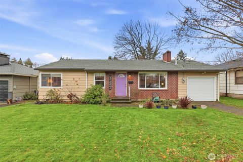 Photo of 2104 Z Street, Vancouver, WA 98661 (MLS # 2458036)
