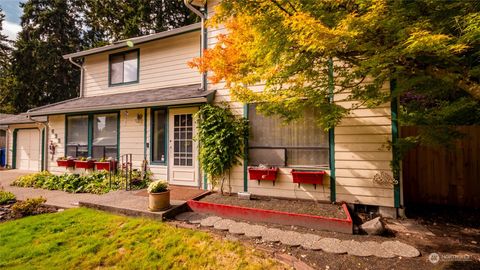 Photo of 633 Hidden Forest Drive SE, Olympia, WA 98513 (MLS # 2168314)