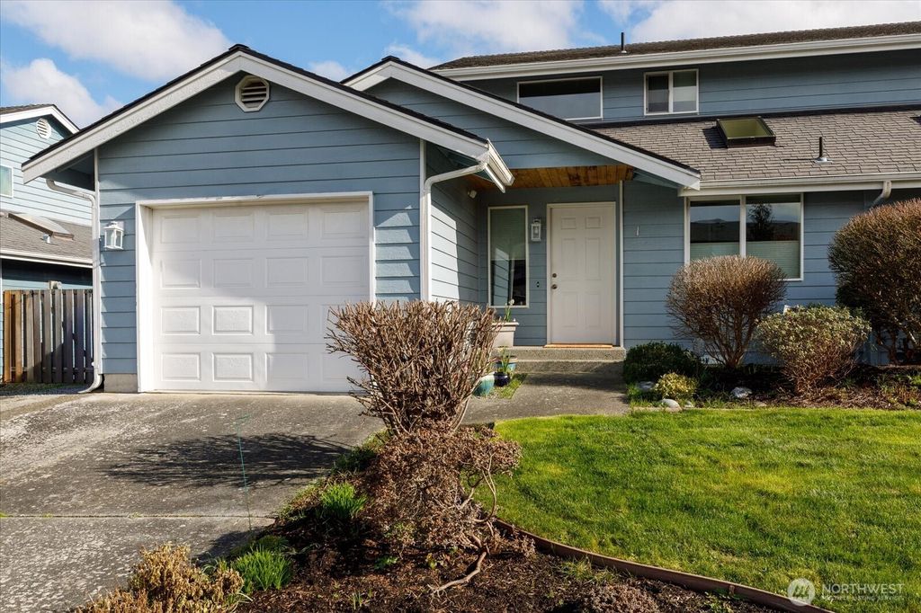 Photo of 150 NE Nunan Loop #1, Oak Harbor, WA 98277 (MLS # 2482109)